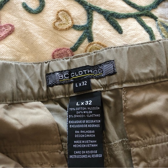 NWOT Men’s Convertible Hiking Tan Pants/shorts Lx32 - Picture 3 of 7